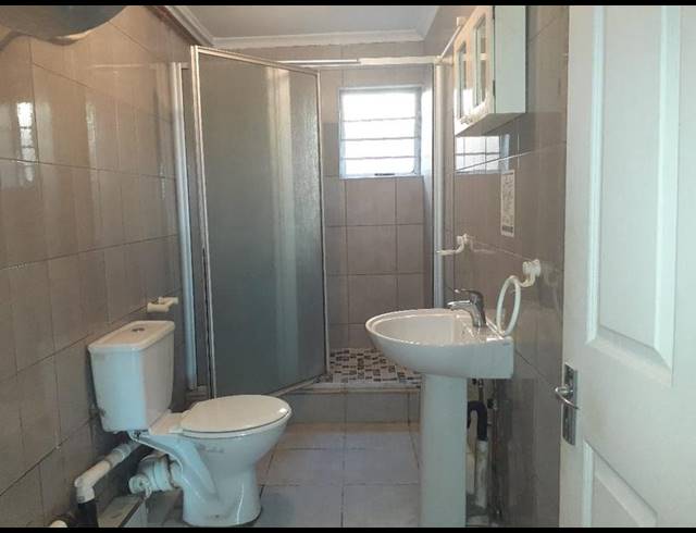 2 BEDROOM PROPERTY TO RENT IN OVERPORT